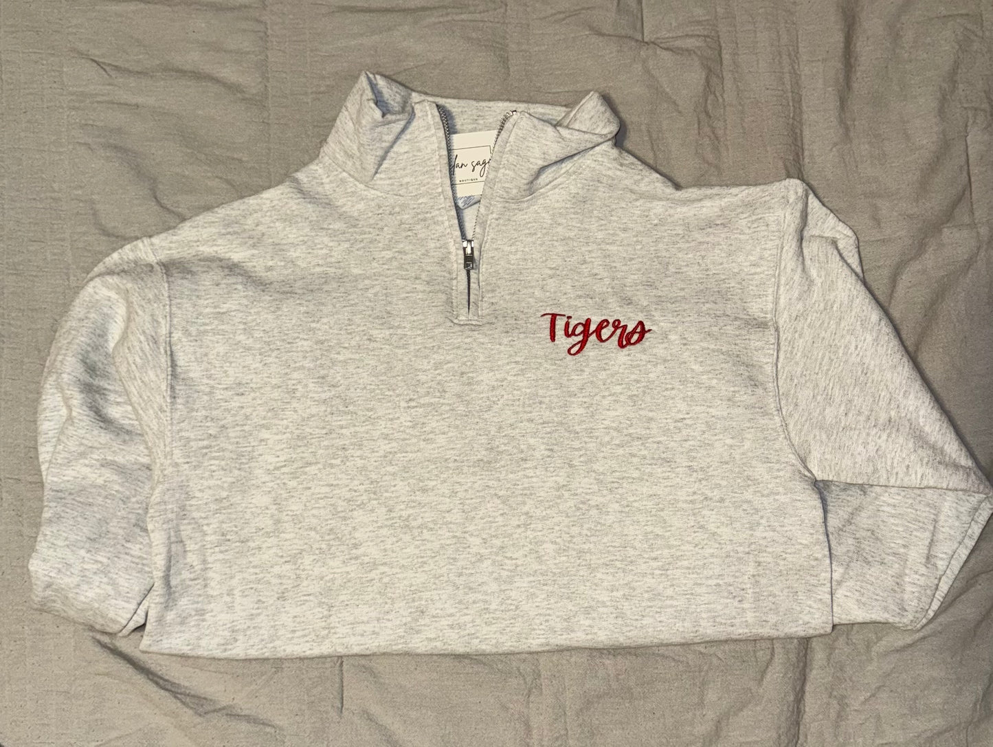 Embroidered 3/4 zip Tigers