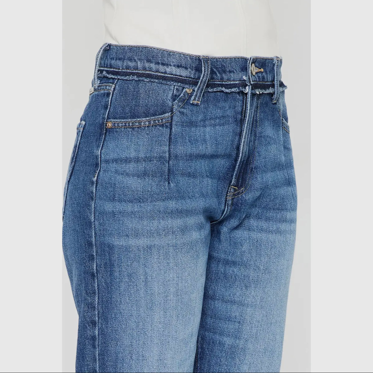 KanCan Pleated, Ankle Pants