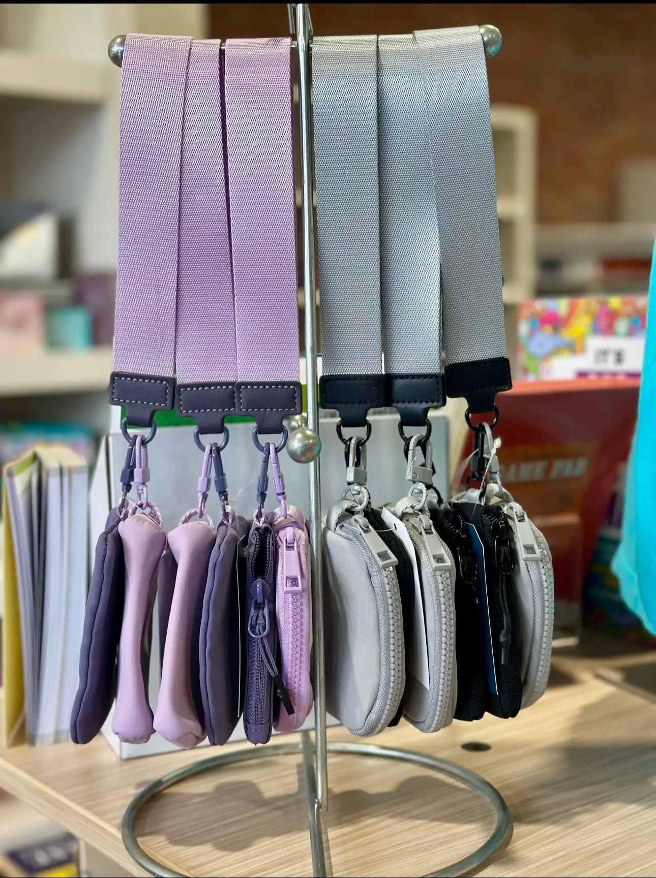 Double pouch wristlet
